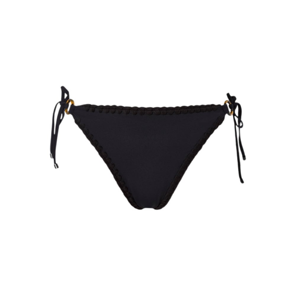 By Malina Roselyn Bikini Bottom