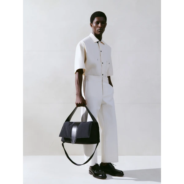 Jacquemus The Bambino messenger bag - Jacquemus Totes & Top-Handle Bags - Le Chiquito Style - Shop at Luxury Shoes 