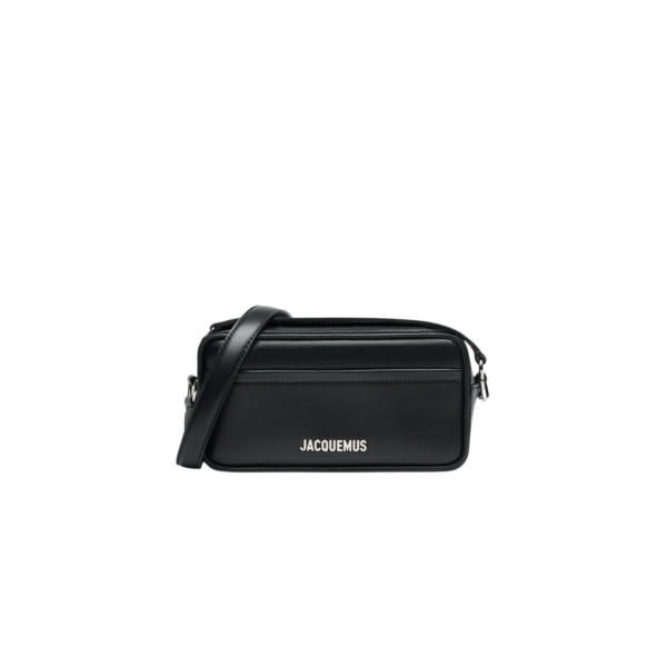JACQUEMUS The Baneto Leather camera bag.