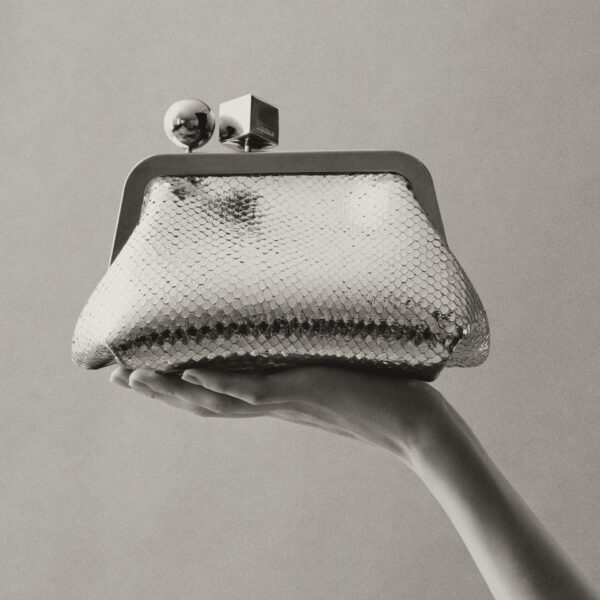 JACQUEMUS The Berlingot Small clasp bag., view 2