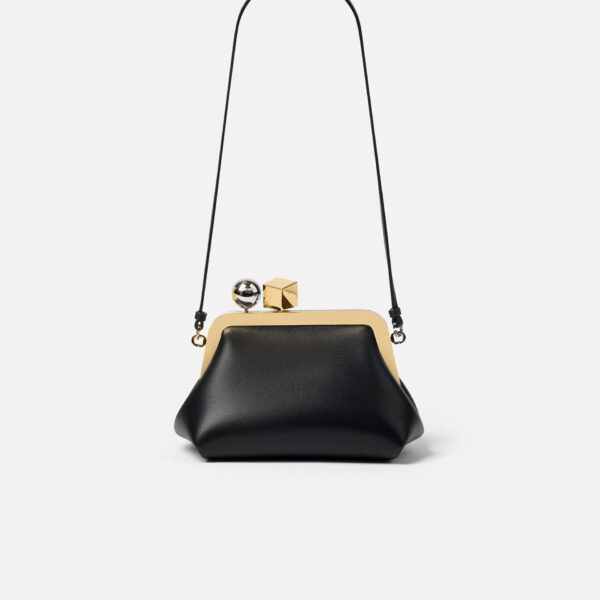 JACQUEMUS The Berlingot Small clasp bag, view 6
