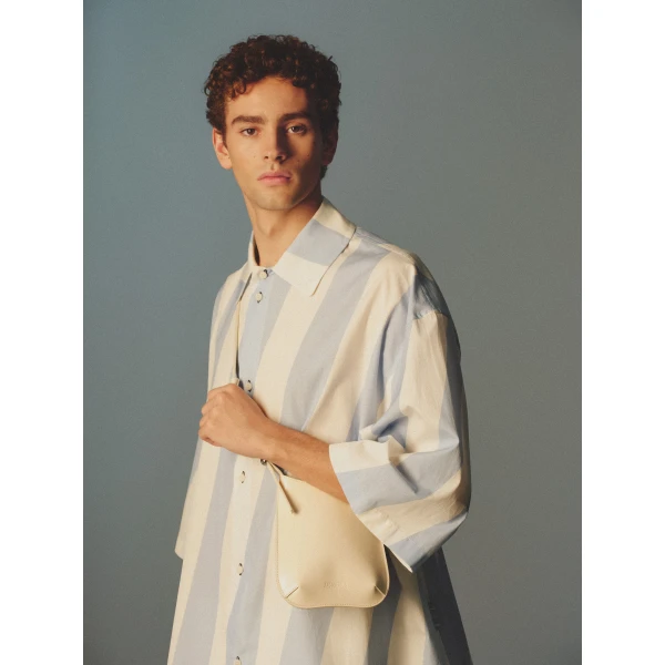 Jacquemus The Bisou phone pouch - Jacquemus Shoulder & Crossbody Bags - Le Chiquito Style - Shop at Luxury Shoes 