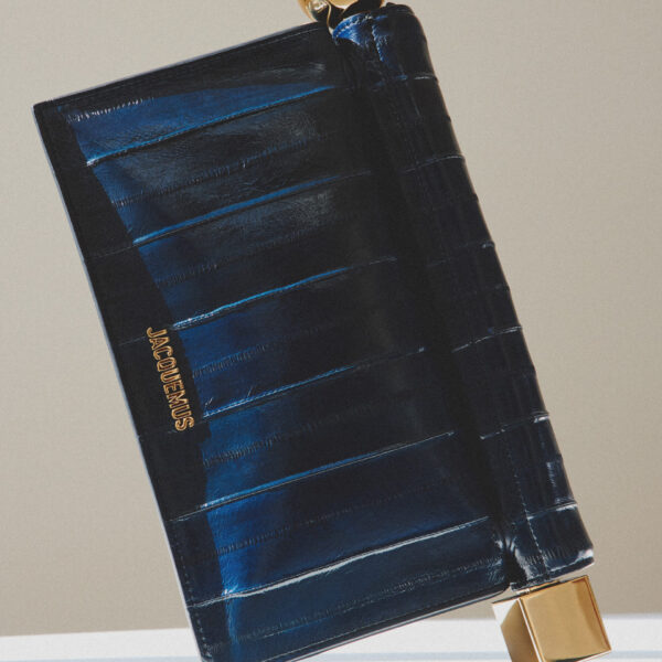 JACQUEMUS The Rond Carré clutch Take-out clutch., view 4