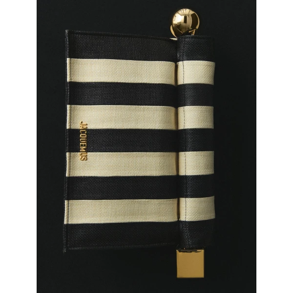 Jacquemus The Rond Carré clutch - Jacquemus Clutch Bags - Le Chiquito Style - Shop at Luxury Shoes 