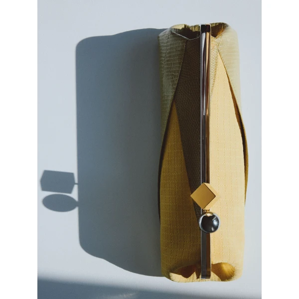 Jacquemus The Salon Maïs clutch - Jacquemus Totes & Top-Handle Bags - Le Chiquito Style - Shop at Luxury Shoes 