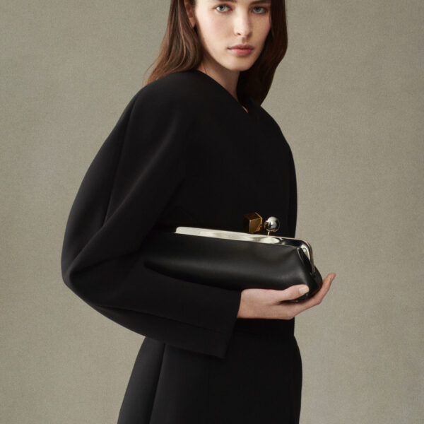 JACQUEMUS The Salon clutch Long clasp bag., view 2