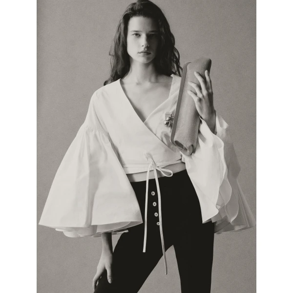 Jacquemus The Salon clutch - Jacquemus Totes & Top-Handle Bags - Le Chiquito Style - Shop at Luxury Shoes 