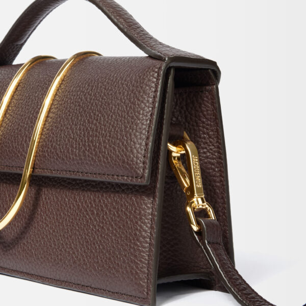 JACQUEMUS The large Bambino Cross-body metal flap bag., view 4