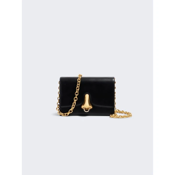 Schiaparelli nose bag