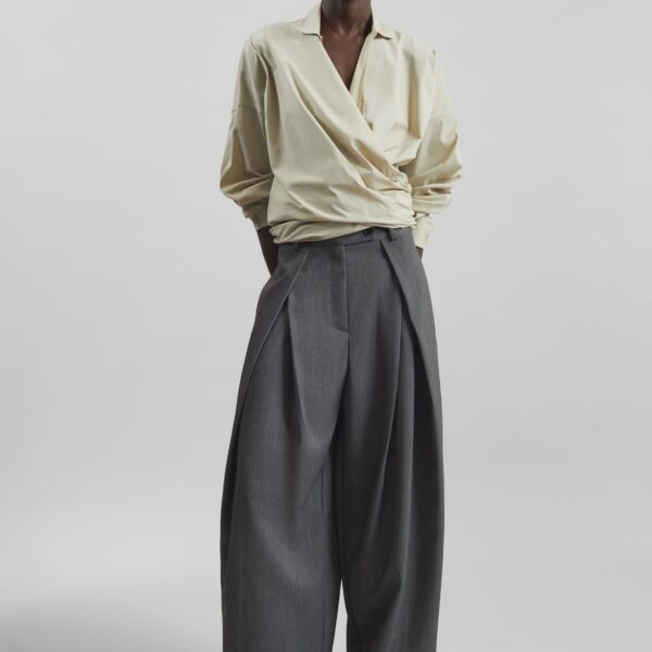 The Frankie Shop Avray Pleated Trousers – Grey, view 2