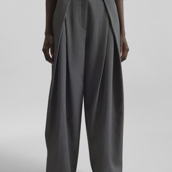 The Frankie Shop Avray Pleated Trousers – Grey, view 3