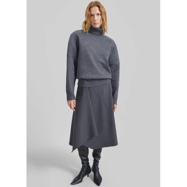 The Frankie Shop Bayel Flared Midi Skirt - Dark Grey - Oversized Minimalist Skirts in Grey - Shop at Luxury Shoes 
