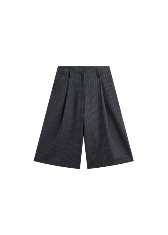 The Frankie Shop Carlow Bermuda Shorts - Charcoal/White Pinstripe - Oversized Minimalist Shorts in White - Shop at Luxury Shoes 