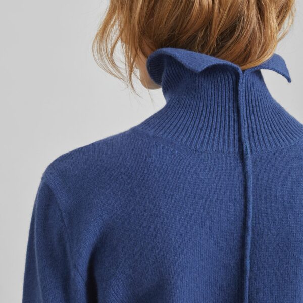 The Frankie Shop Grenaa Wool Turtleneck Sweater – Blue, view 3