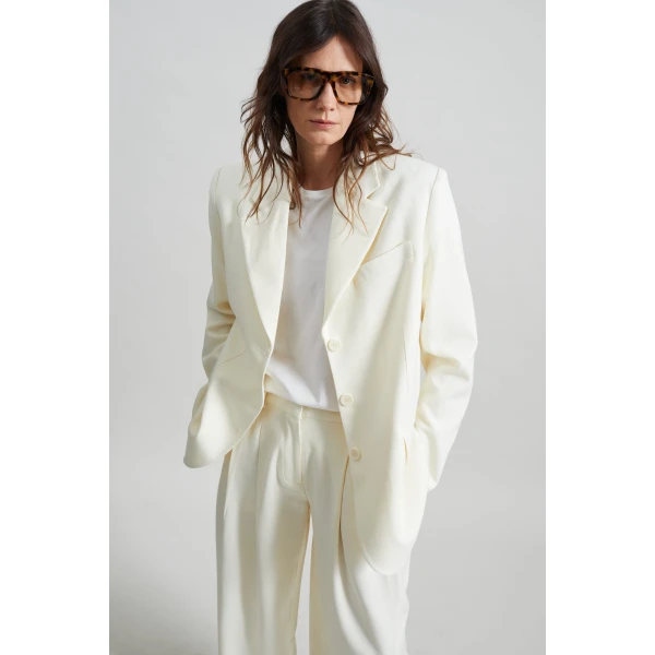 The Frankie Shop Halser Oversized Blazer - Ivory - Oversized Minimalist Jackets in Ivory - Shop at Luxury Shoes 