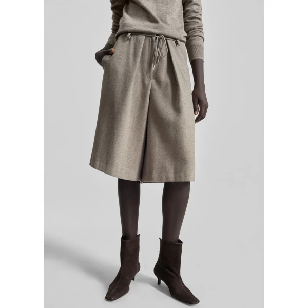 The Frankie Shop Hemavan Bermuda Shorts - Taupe - Oversized Minimalist Shorts in Brown - Shop at Luxury Shoes 