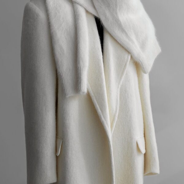 The Frankie Shop John Oversized Coat – Ivory, view 3