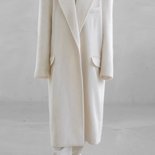 The Frankie Shop John Oversized Coat – Ivory, view 4
