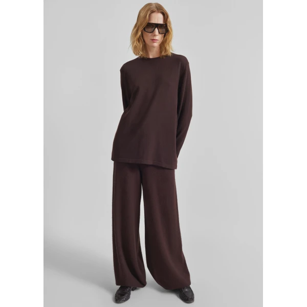 The Frankie Shop Kladno Knit Joggers - Brown - Oversized Minimalist Pants in Brown - Shop at Luxury Shoes 