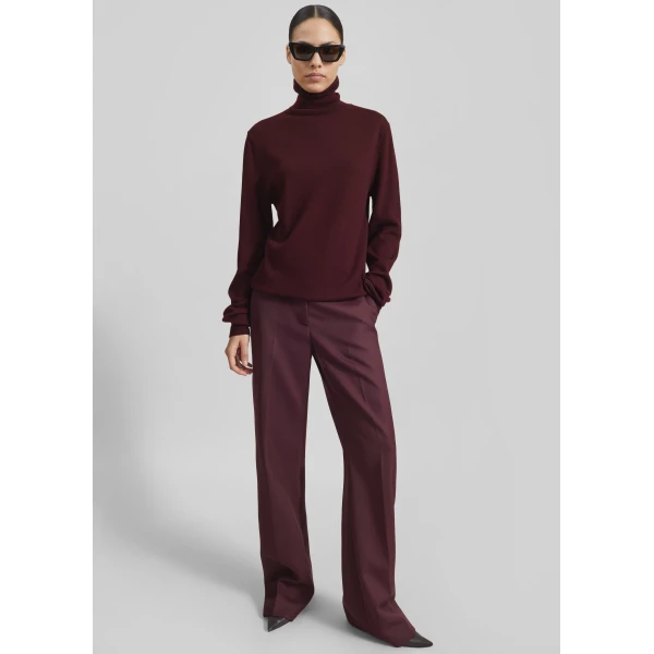 The Frankie Shop Lenora Wool Straight Trousers - Burgundy - Oversized Minimalist Pants in Red - Shop at Luxury Shoes 