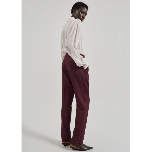 The Frankie Shop Lenora Wool Straight Trousers - Burgundy - Oversized Minimalist Pants in Red - Shop at Luxury Shoes 