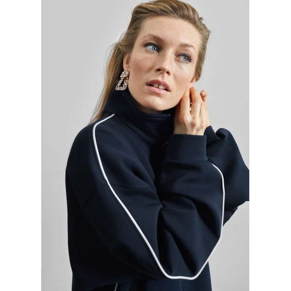 The Frankie Shop Nayen Zip-Up Jacket - Navy - Oversized Minimalist Jackets in Blue - Shop at Luxury Shoes 
