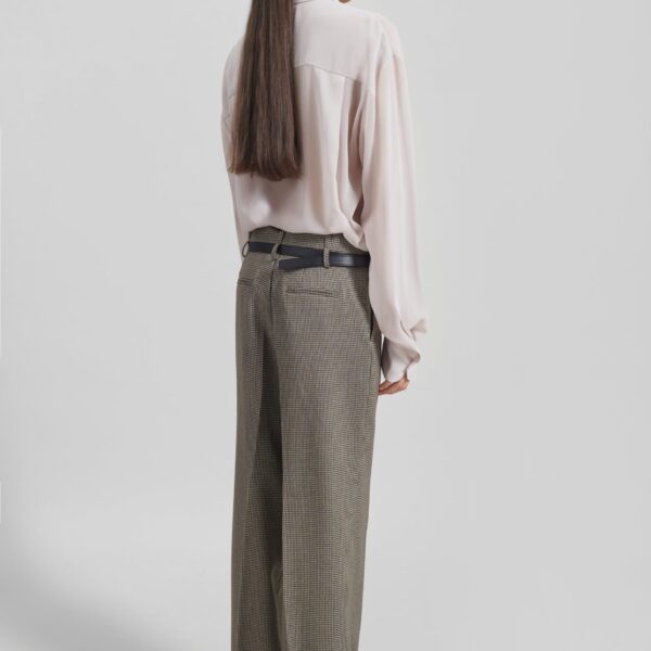 The Frankie Shop Peri Georgette Shirt – Faded Pink, view 8