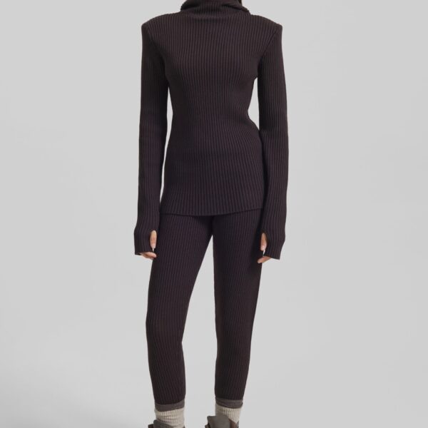 The Frankie Shop Piuma Knit Stirrup Leggings – Brown, view 9