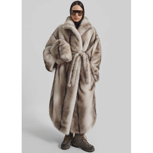The Frankie Shop Ravello Faux Fur Robe Coat - Grey - Oversized Minimalist Coats in Grey - Shop at Luxury Shoes 