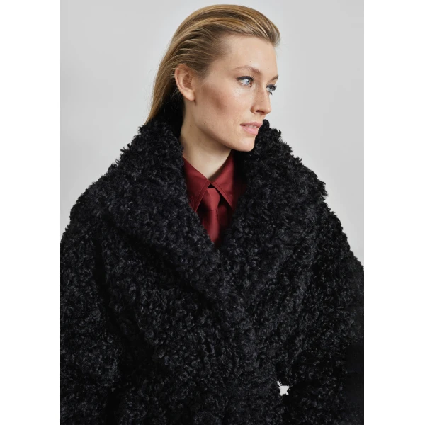 The Frankie Shop Ravello Faux Shearling Robe Coat - Black - Oversized Minimalist Coats in Black - Shop at Luxury Shoes 