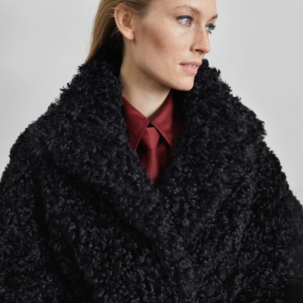 The Frankie Shop Ravello Faux Shearling Robe Coat – Black, view 3