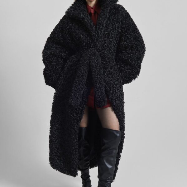The Frankie Shop Ravello Faux Shearling Robe Coat – Black, view 6