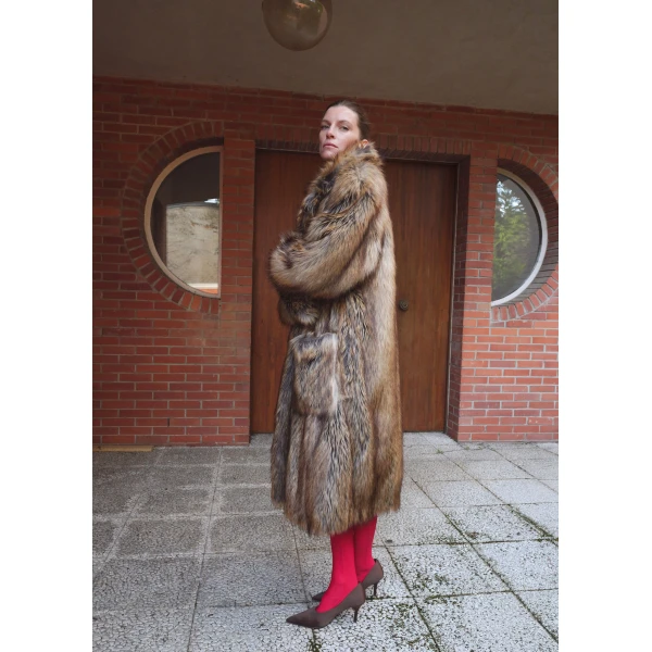 The Frankie Shop Rella Faux Fur Coat - Camel - Oversized Minimalist Coats in Brown - Shop at Luxury Shoes 