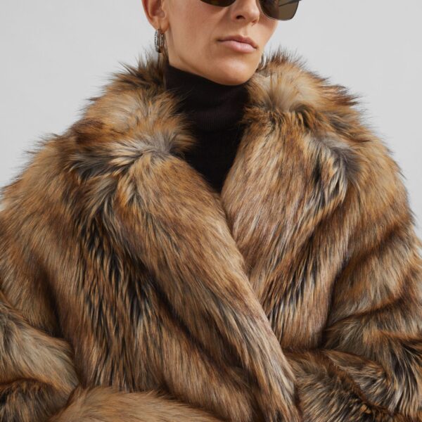 The Frankie Shop Rella Faux Fur Coat – Camel, view 8
