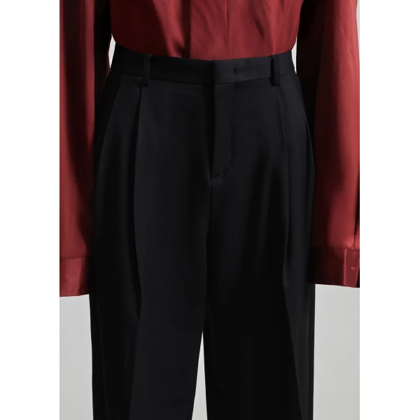 The Frankie Shop Vester Pleated Trousers - Black - Oversized Minimalist Pants in Black - Shop at Luxury Shoes 