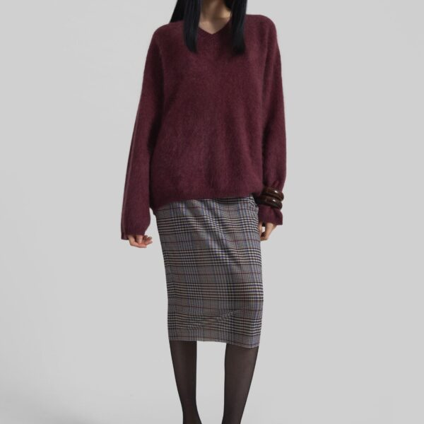 The Frankie Shop Vilhena Wool Fuzzy V-Neck Sweater – Burgundy, view 7