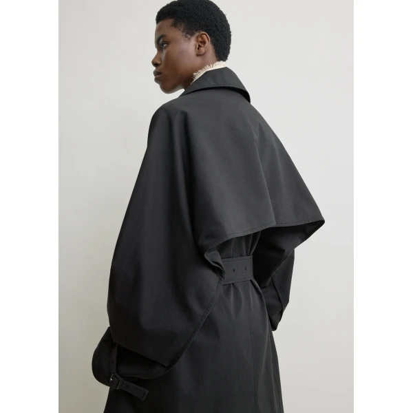 Toteme Coats with minimalist design at Luxury Shoes 