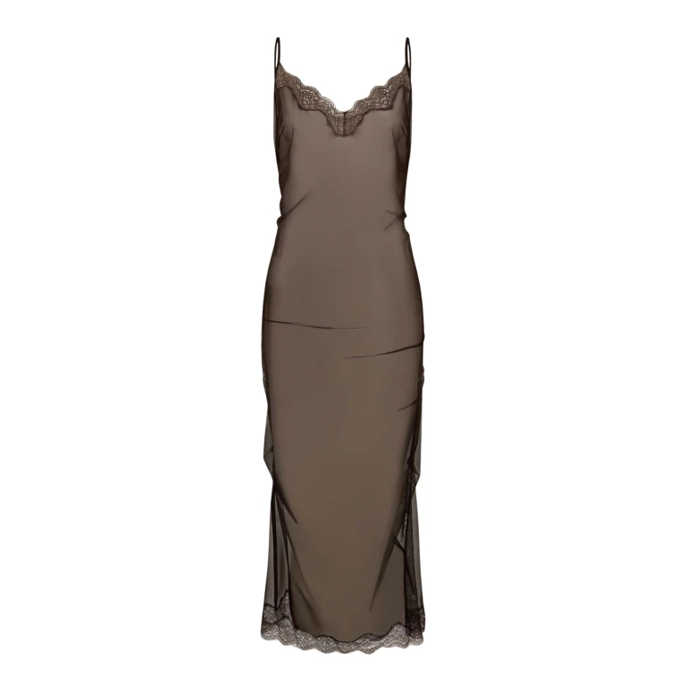 Elevate your elegance in this 16Arlington Dresses from the luxury feather dress edit