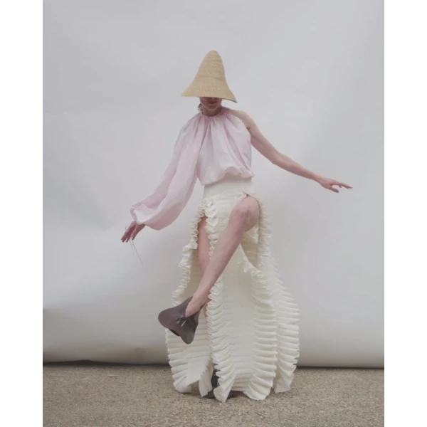A.W.A.K.E. MODE One-Sleeve Voluminous Top Pale Pink - Tops - Conceptual Avant-Garde Fashion at Luxury Shoes 