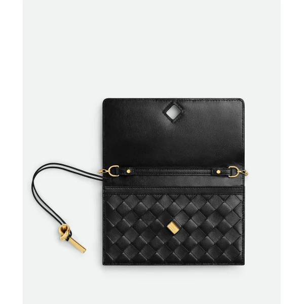 Khaite Women's Andiamo Pouch on Chain in Black - Black Shoulder & Crossbody Bags - The Lotus Tote Bag - Shop at Luxury Shoes 