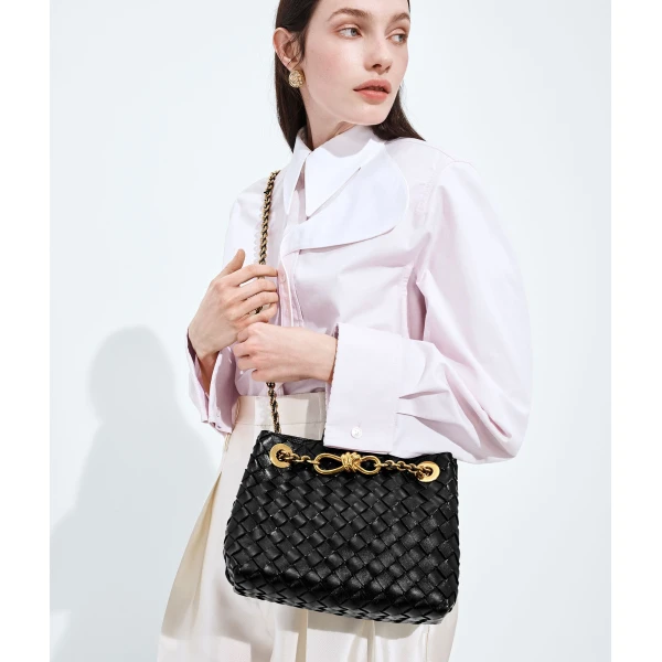 Khaite Women's Small Andiamo Chain in Black - Black Shoulder & Crossbody Bags - The Lotus Tote Bag - Shop at Luxury Shoes 