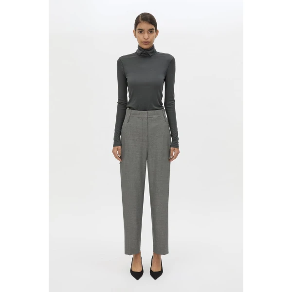 Camilla and Marc Crest Cropped Pant - Pants - Luxury Ready-to-Wear at Luxury Shoes 