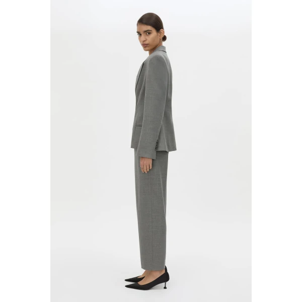 Camilla and Marc Crest Fitted Blazer - Jackets - Luxury Ready-to-Wear at Luxury Shoes 