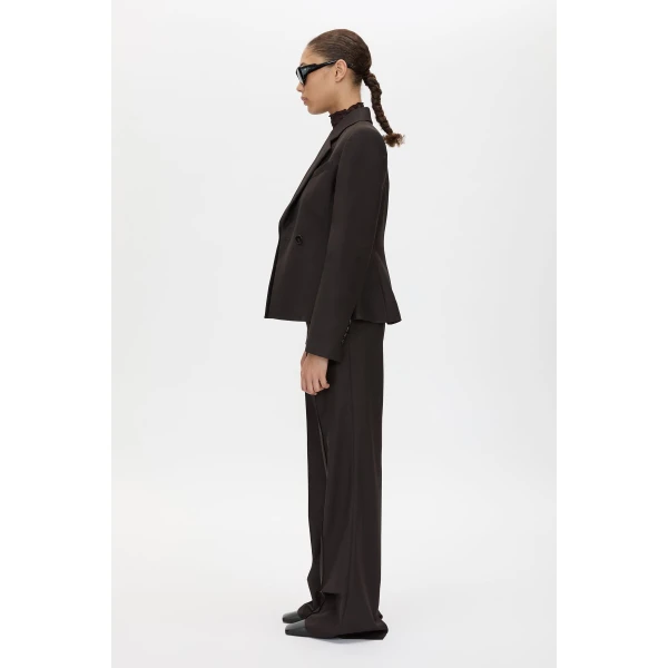 Camilla and Marc Saxony Fitted Blazer - Jackets - Luxury Ready-to-Wear at Luxury Shoes 