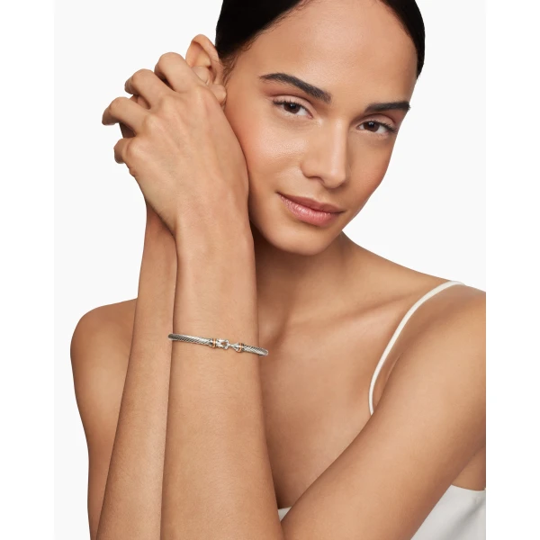 4mm – pavé setting and gemstone detail close-up|David Yurman Buckle Classic Cable Bracelet in Sterling Silver with 18K Rose Gold