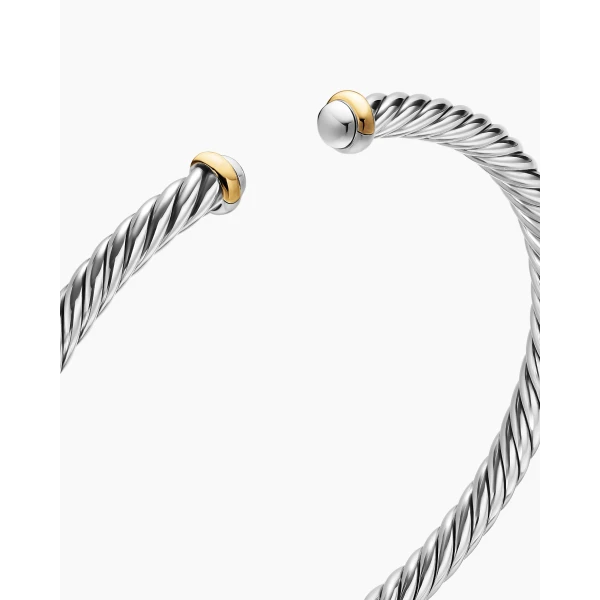 4mm – Cable motif close-up