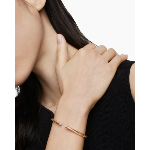 4mm – pavé setting and gemstone detail close-up|David Yurman Cablespira® Flex Bracelet in 18K Rose Gold with Diamonds