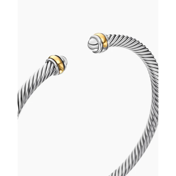 4mm – Cable motif close-up