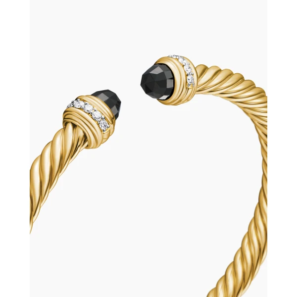 5mm – Cable motif close-up