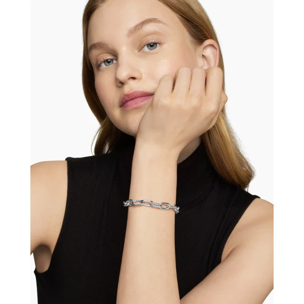 8.5mm in Silver – clasp and closure mechanism detail|David Yurman DY Madison® Chain Bracelet in Sterling Silver